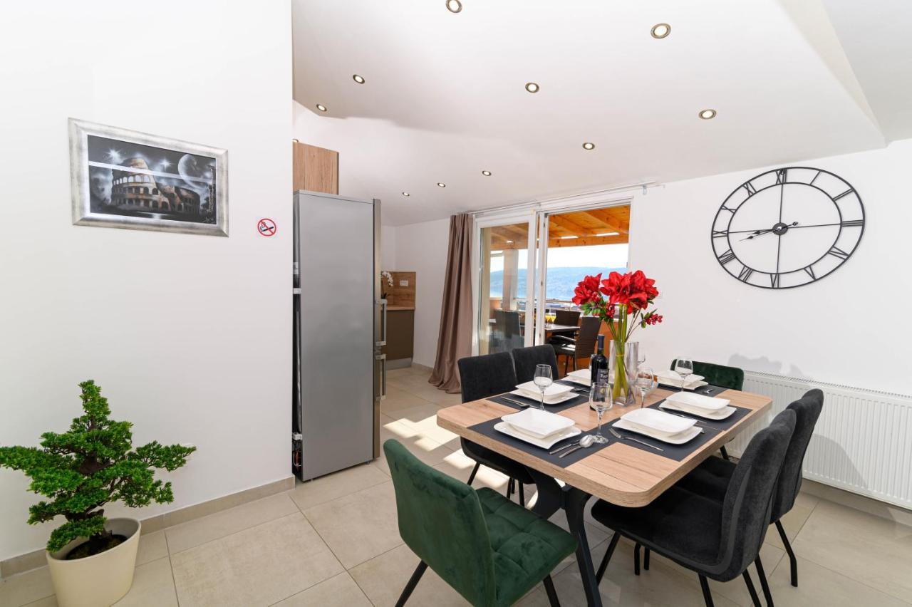 Appartement Loni à Trogir Extérieur photo