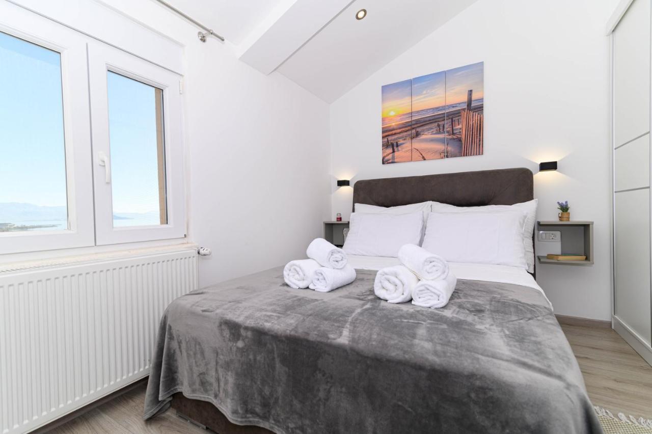 Appartement Loni à Trogir Extérieur photo